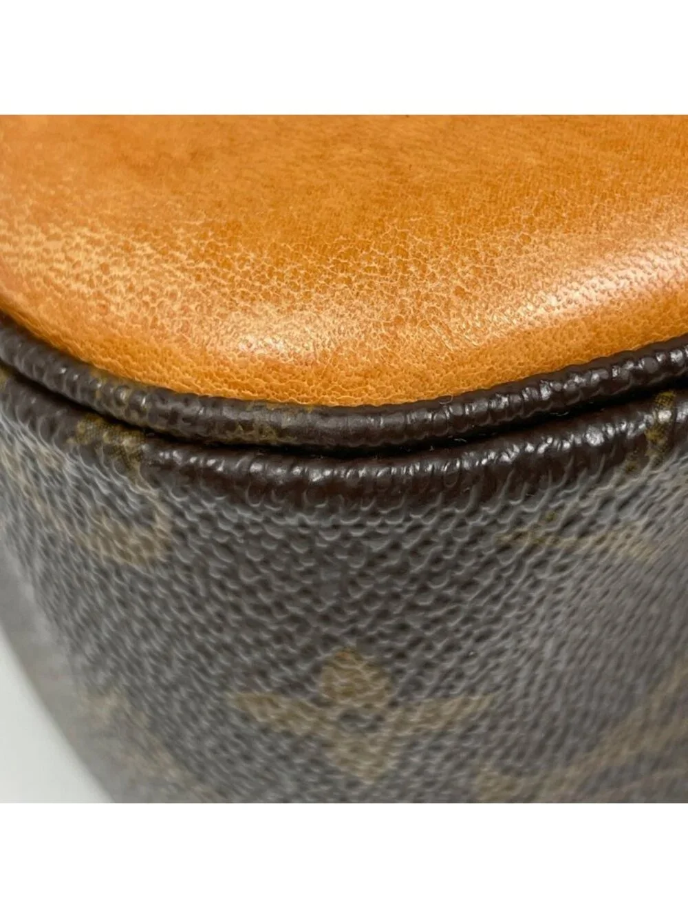 Louis Vuitton Boulogne 30 Shoulder Bag Monogram Brown